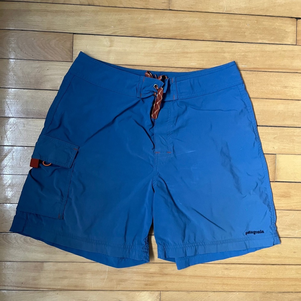 Patagonia Mens Blue Wavefarer Board Shorts Swim Trunks Size 30 Cargo Pocket